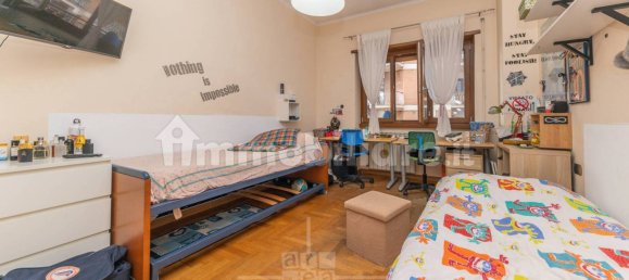 3 bedrooms Apartment in Rome, Italy No. 273956 10
