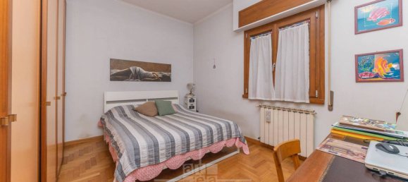 3 bedrooms Apartment in Rome, Italy No. 273956 6