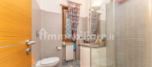 3 bedrooms Apartment in Rome, Italy No. 273956 20