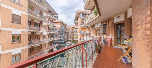 3 bedrooms Apartment in Rome, Italy No. 273956 44