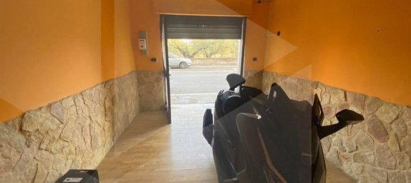 Gewerbliche Immobilie in San Severo, Italy 20m², Nr. 23735 4