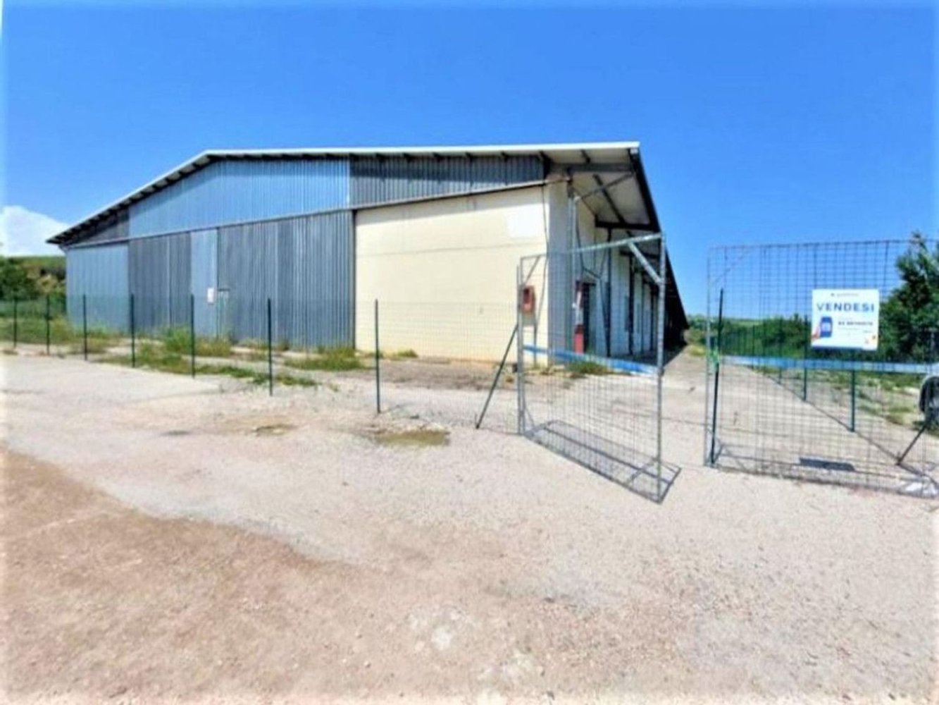 Lagerhaus in Lanciano, Italy 4000m², Nr. 375608