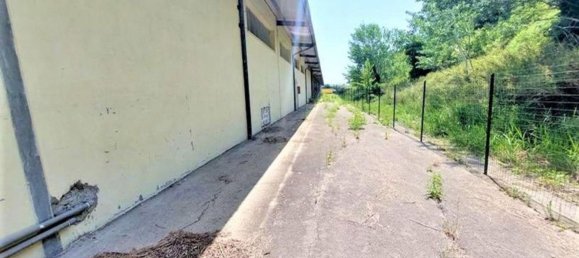 Lagerhaus in Lanciano, Italy 4000m², Nr. 375608 8