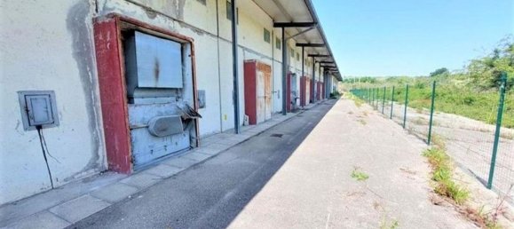 Lagerhaus in Lanciano, Italy 4000m², Nr. 375608 5