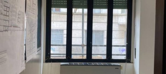 6 rooms Apartment in Milan, Italy No. 241875 11