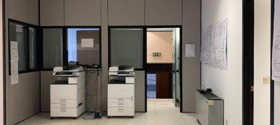 6 rooms Apartment in Milan, Italy No. 241875 9