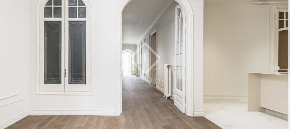 4 chambres Appartement à Barcelona, Spain No. 58667 10