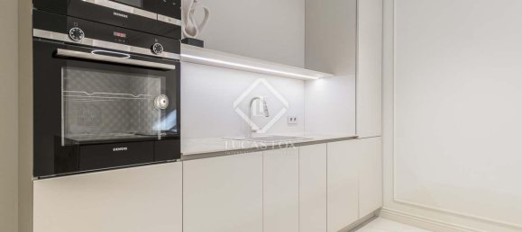 4 chambres Appartement à Barcelona, Spain No. 58667 17