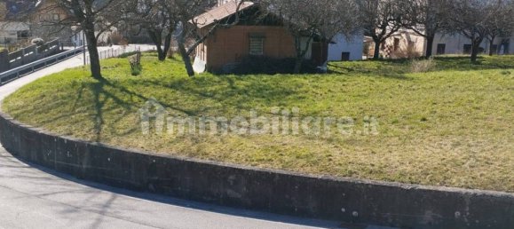 Земельный участок 769м² в Удине, Италия № 12092 4