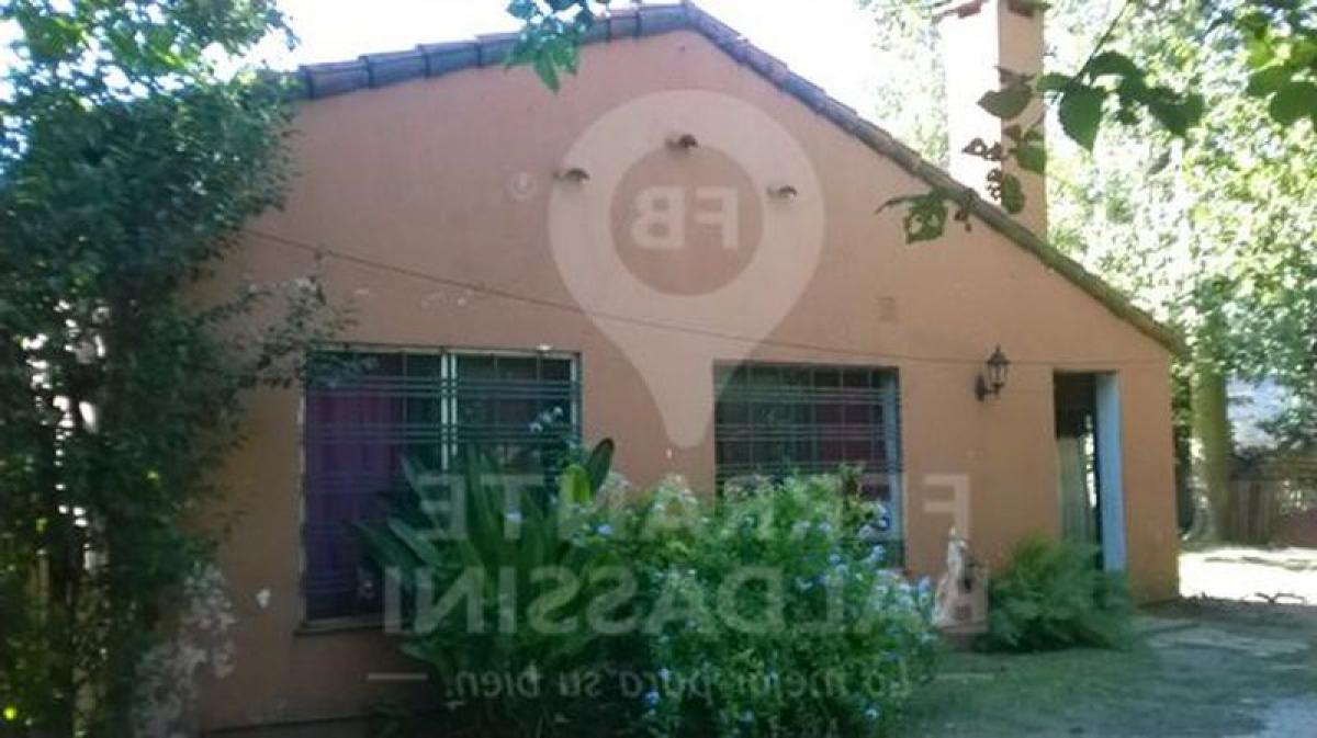 2 bedrooms House in Esteban Echeverria, Argentina No. 87755