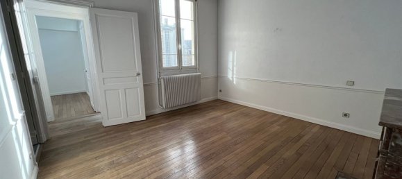 3 bedrooms Apartment in Reims, France No. 265259 2