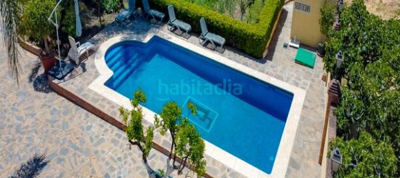 10 bedrooms House in La Quinta, Spain No. 37652 17