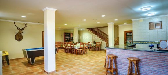 10 bedrooms House in La Quinta, Spain No. 37652 38