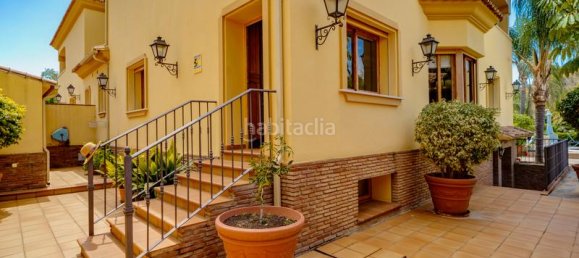 10 bedrooms House in La Quinta, Spain No. 37652 30