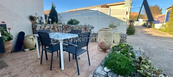 3 bedrooms House in Occitanie, France No. 350038 2