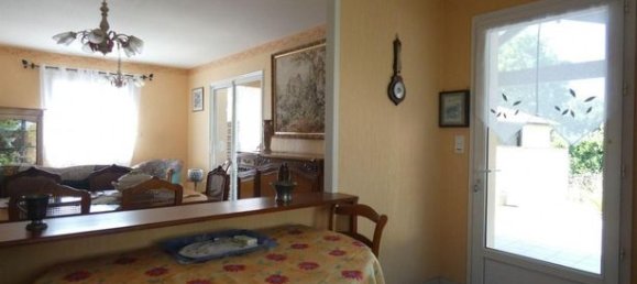 3 Schlafzimmer Haus in Deux-Sevres, France, Nr. 315424 5