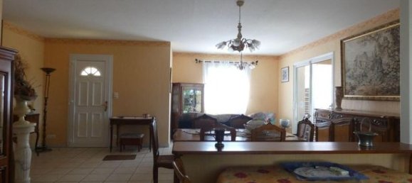 3 Schlafzimmer Haus in Deux-Sevres, France, Nr. 315424 3