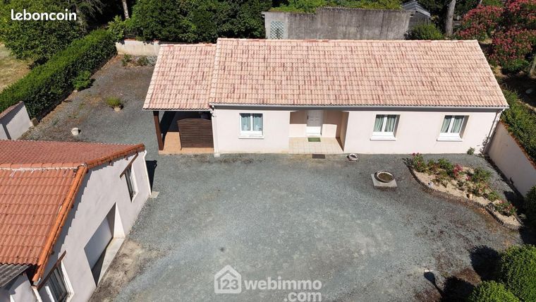 3 Schlafzimmer Haus in Deux-Sevres, France, Nr. 315424