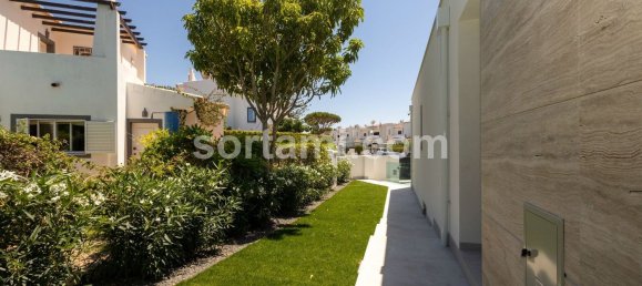 4 bedrooms House in Quarteira, Portugal No. 89821 12