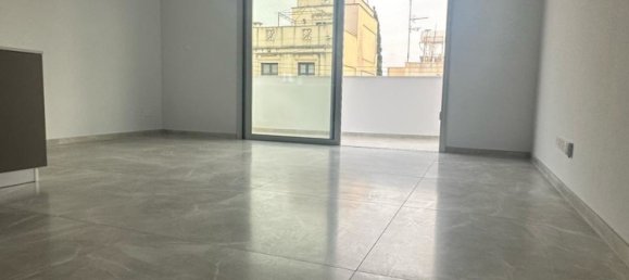 Квартира с 2 спальнями в Ларнака, Кипр № 25887 6