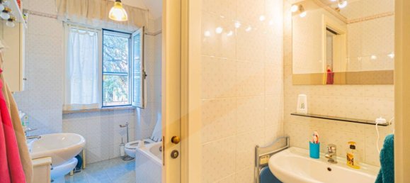 4 rooms Commercial property in Bari, Italy No. 23208 29