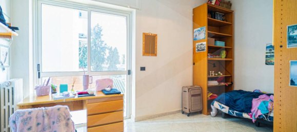 4 rooms Commercial property in Bari, Italy No. 23208 24