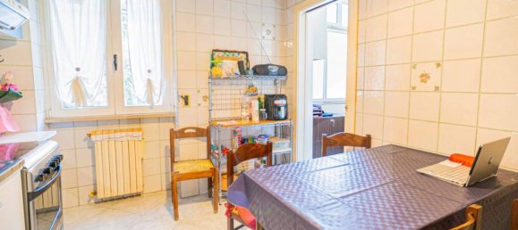 4 rooms Commercial property in Bari, Italy No. 23208 34