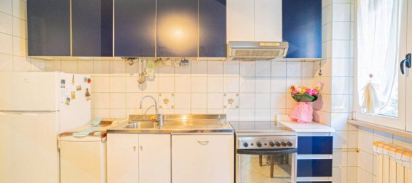 4 rooms Commercial property in Bari, Italy No. 23208 36