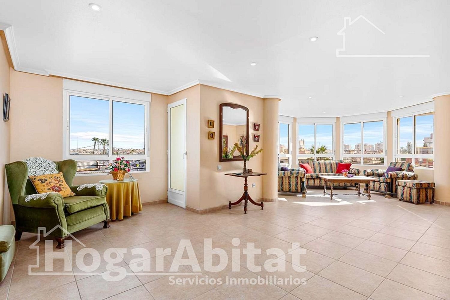 5 bedrooms Apartment in Torrevieja, Spain No. 40778