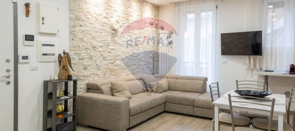 2 Schlafzimmer Wohnung in Lodi, Italy, Nr. 61973 5