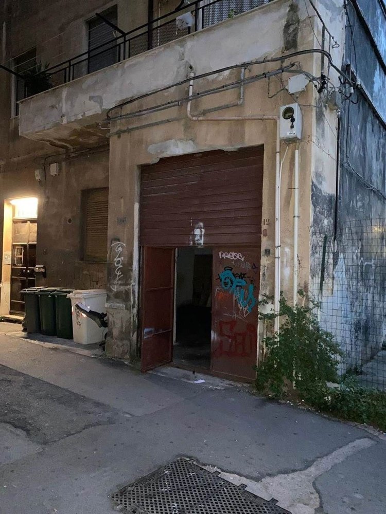 Almacén en Palermo, Italy 57 m² No. 45654