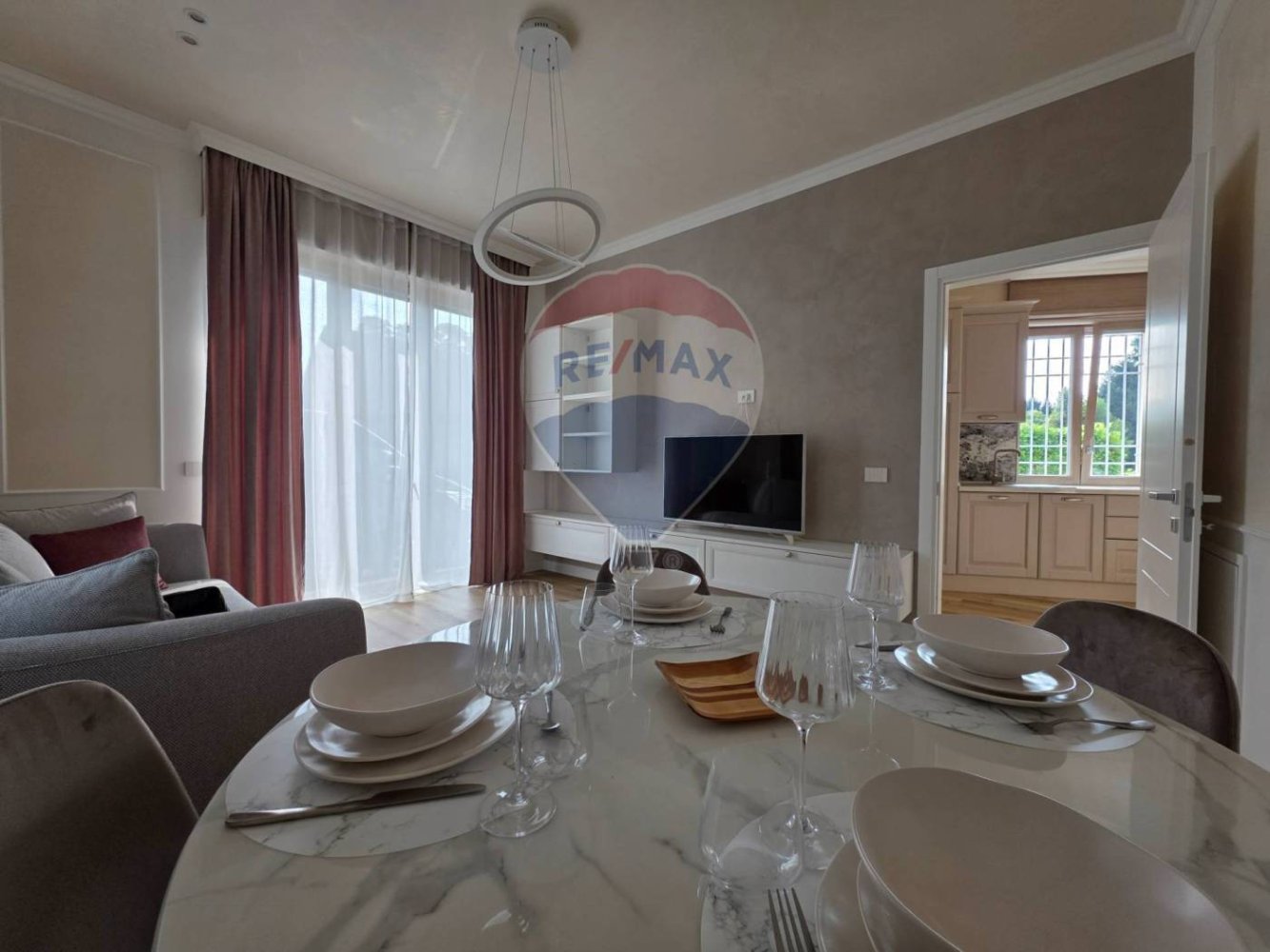 2 bedrooms House in Lesa, Italy No. 371845