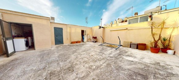4 rooms Apartment in Francavilla Fontana, Italy No. 25210 25
