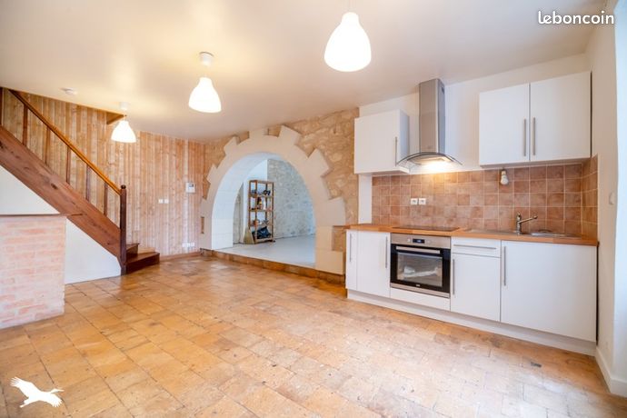 4 chambres Maison à Sainte-Maure-de-Touraine, France No. 300332