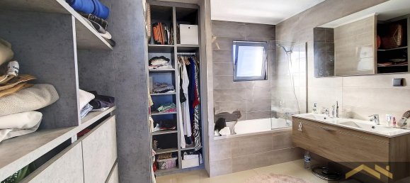 4 bedrooms Villa in Albufeira, Portugal No. 109217 21