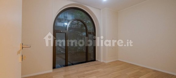 4 rooms Office in Milan, Italy No. 376632 22
