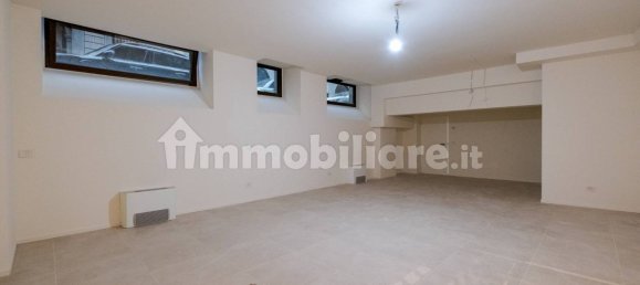 4 rooms Office in Milan, Italy No. 376632 32