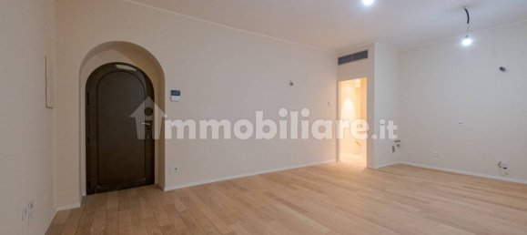 4 rooms Office in Milan, Italy No. 376632 13
