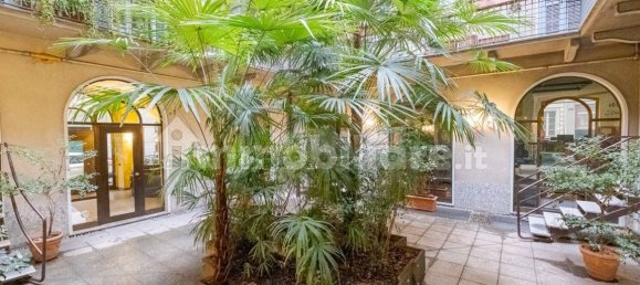 4 rooms Office in Milan, Italy No. 376632 2