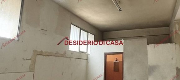 100m² Warehouse in Palermo, Italy No. 270813 3