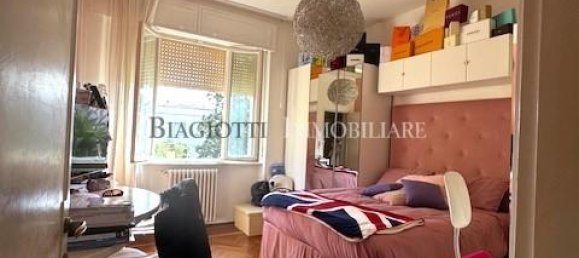 5 rooms Apartment in Livorno, Italy No. 26321 27