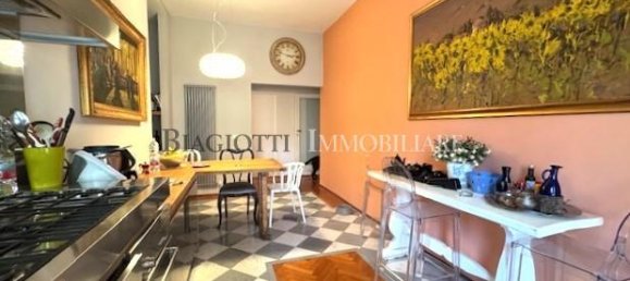 5 rooms Apartment in Livorno, Italy No. 26321 19