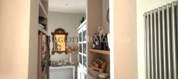 5 rooms Apartment in Livorno, Italy No. 26321 22