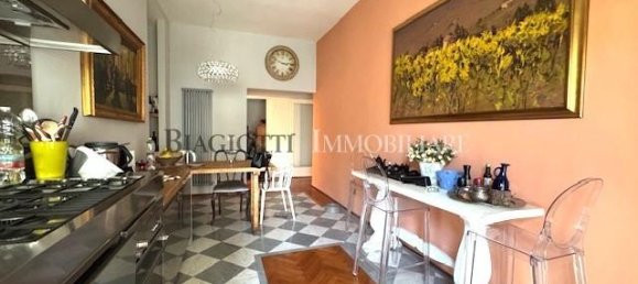5 rooms Apartment in Livorno, Italy No. 26321 18