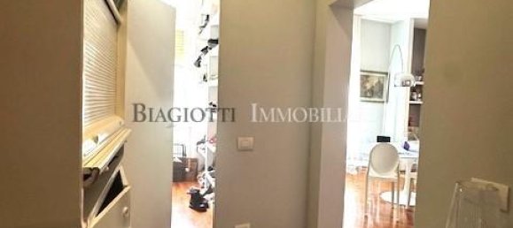 5 rooms Apartment in Livorno, Italy No. 26321 17
