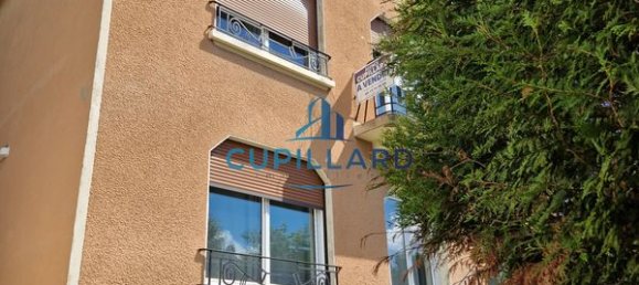 4 bedrooms House in Riorges, France No. 194328 16