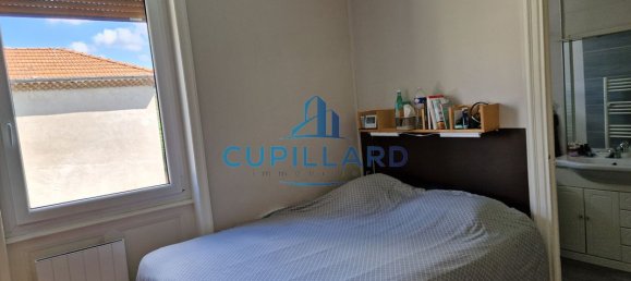 4 bedrooms House in Riorges, France No. 194328 9