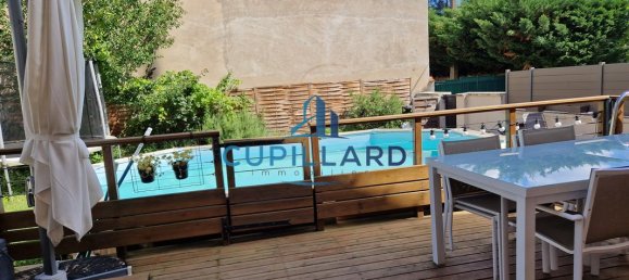 4 bedrooms House in Riorges, France No. 194328 12