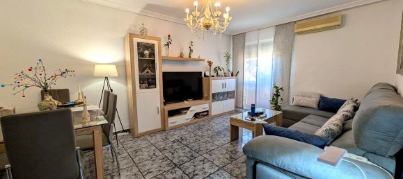 4 bedrooms Apartment in Linares, Spain No. 159877 3