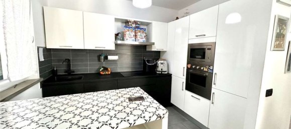 5-salle Maison à Sarzana, Italy No. 194103 5